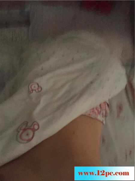 趁妹妹半昏睡狀態，強行插入她的下體[12P]&nbsp