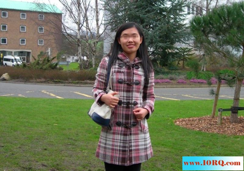 风骚人妻从上学开始到变成熟女的各种照片，淫
