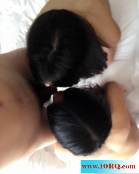 双飞两个极品绝版小骚货[14P]&nbsp;&nbsp;