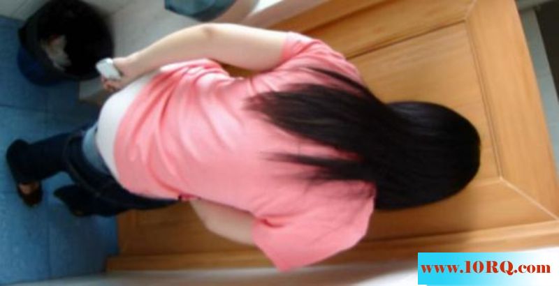 偷拍美女如厕12p