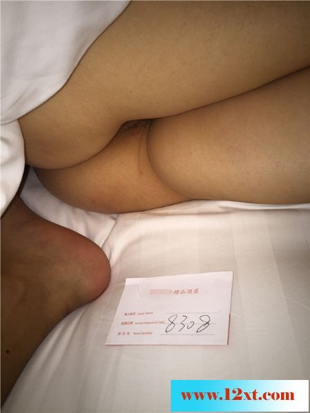 与已婚女同事在高级酒店一夜激情-[15P]&nbsp;&nbs