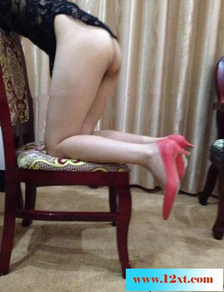 约到女神啪啪啪[18P]&nbsp;&nbsp;