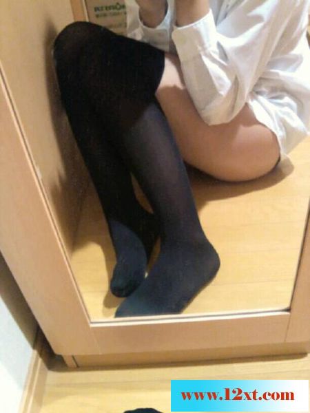 这里只有腿，不漏点