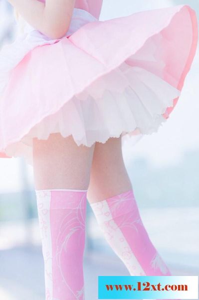 这里只有腿，不漏点