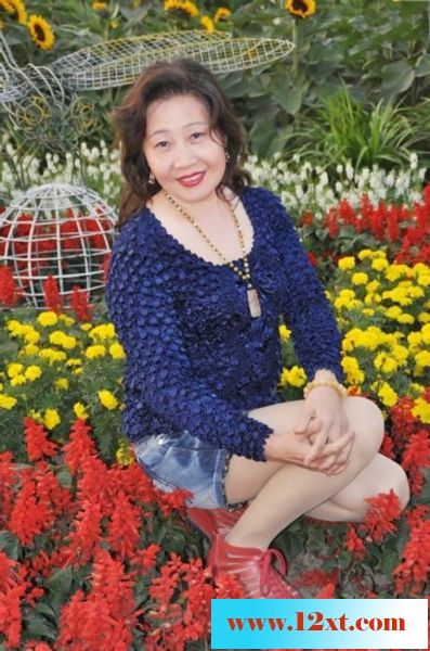 中国本土四十路五十路六十路熟女秀系列之10：丰