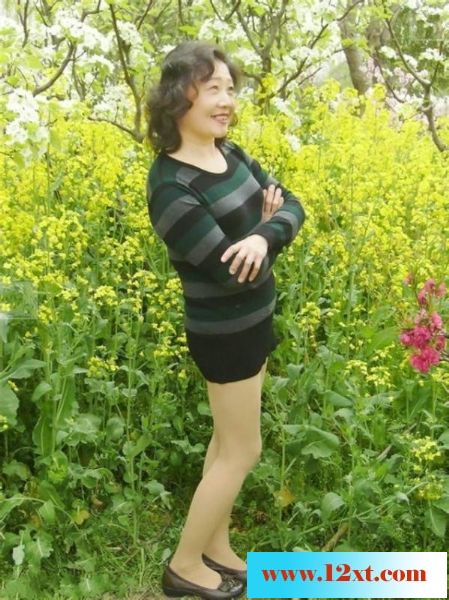 中国本土四十路五十路六十路熟女秀系列之10：丰