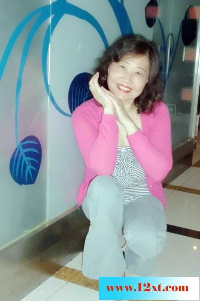 中国本土四十路五十路六十路熟女秀系列之10：丰