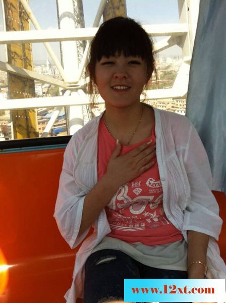 中学女友掰穴露脸带生活照[14P]&nbsp;&nbsp;