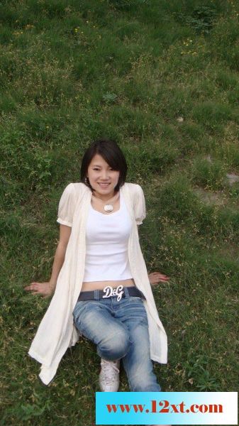 重庆风帆艺校漂亮MM自拍流出，据说被包养过[1