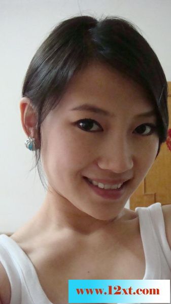 重庆风帆艺校漂亮MM自拍流出，据说被包养过[1