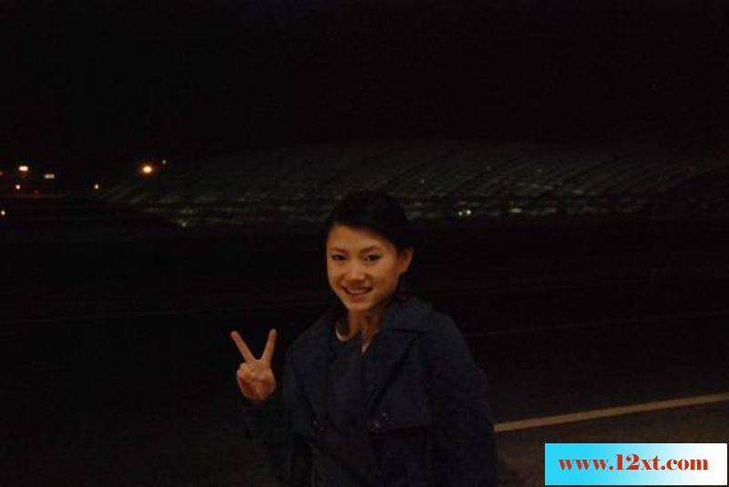 重庆风帆艺校漂亮MM自拍流出，据说被包养过[1