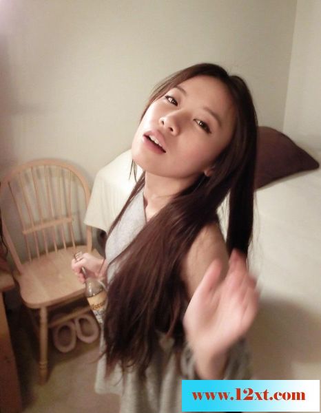 远洋留学生美女的生活自拍[15P]&nbsp;&nbsp;