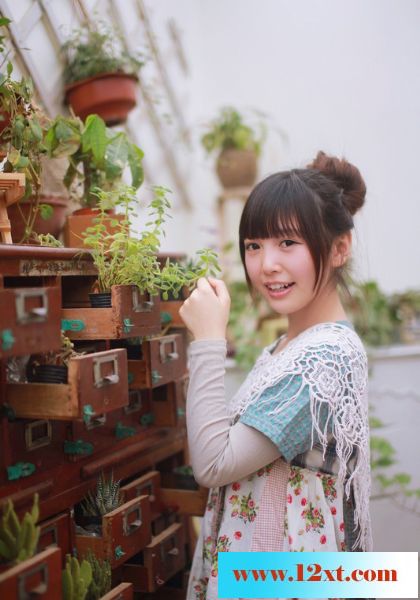 温婉气质可人邻家女孩16P