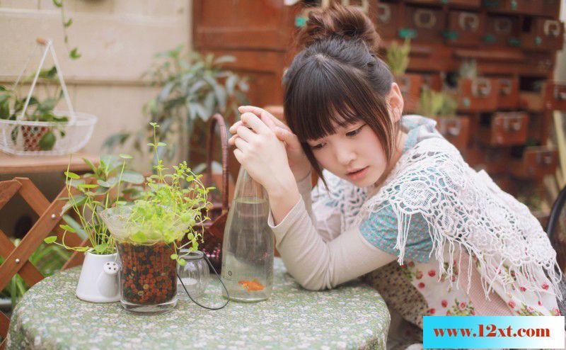 温婉气质可人邻家女孩16P