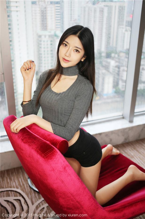 美女小清纯室内丽质脱俗【15P】