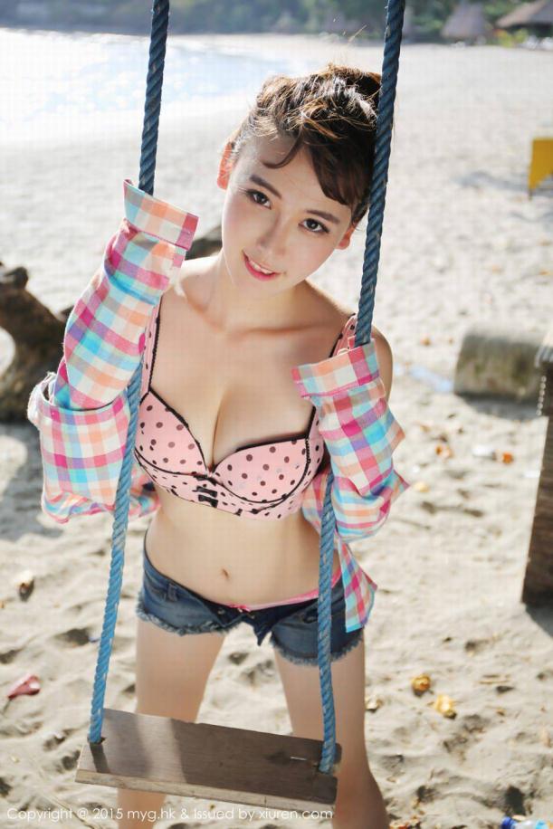 青春名媛BOBO海边胸挺臀翘【18P】