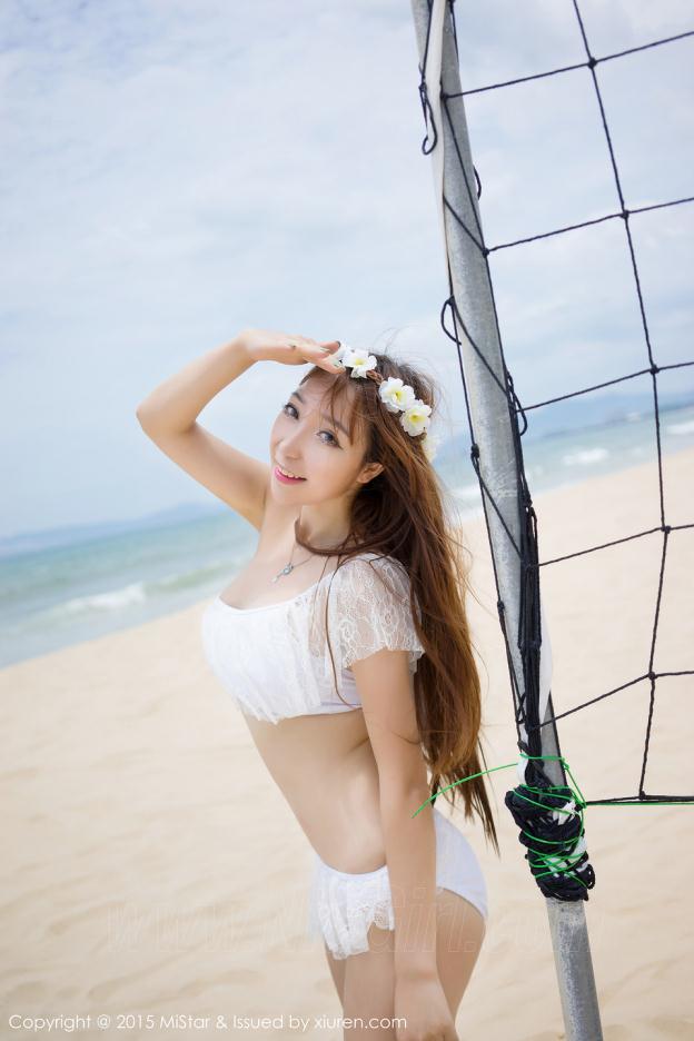 诱惑纯白小花性感尤物【11P】