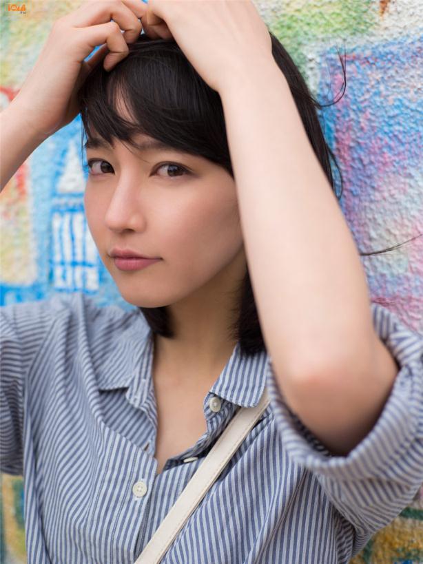 中性装束的不同媚姿女孩【11P】