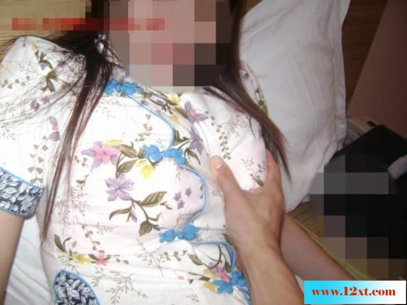 &nbsp;气质少妇情人穿上旗袍给我口交[17P]&nbsp;&n