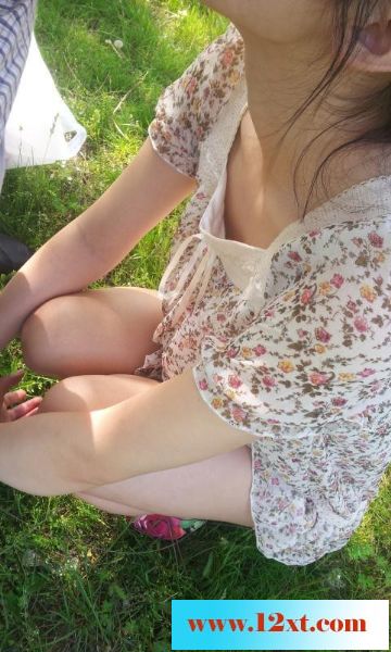 &nbsp;公园露出[10P]&nbsp;&nbsp;