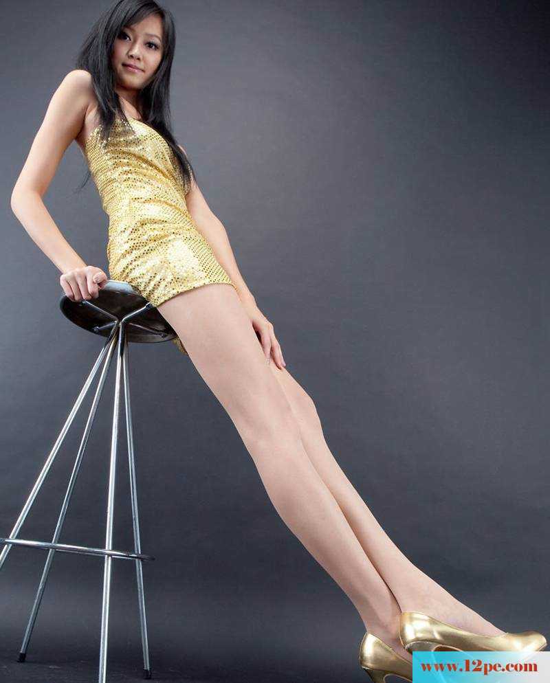 气质与美貌兼具美女模特【17P】