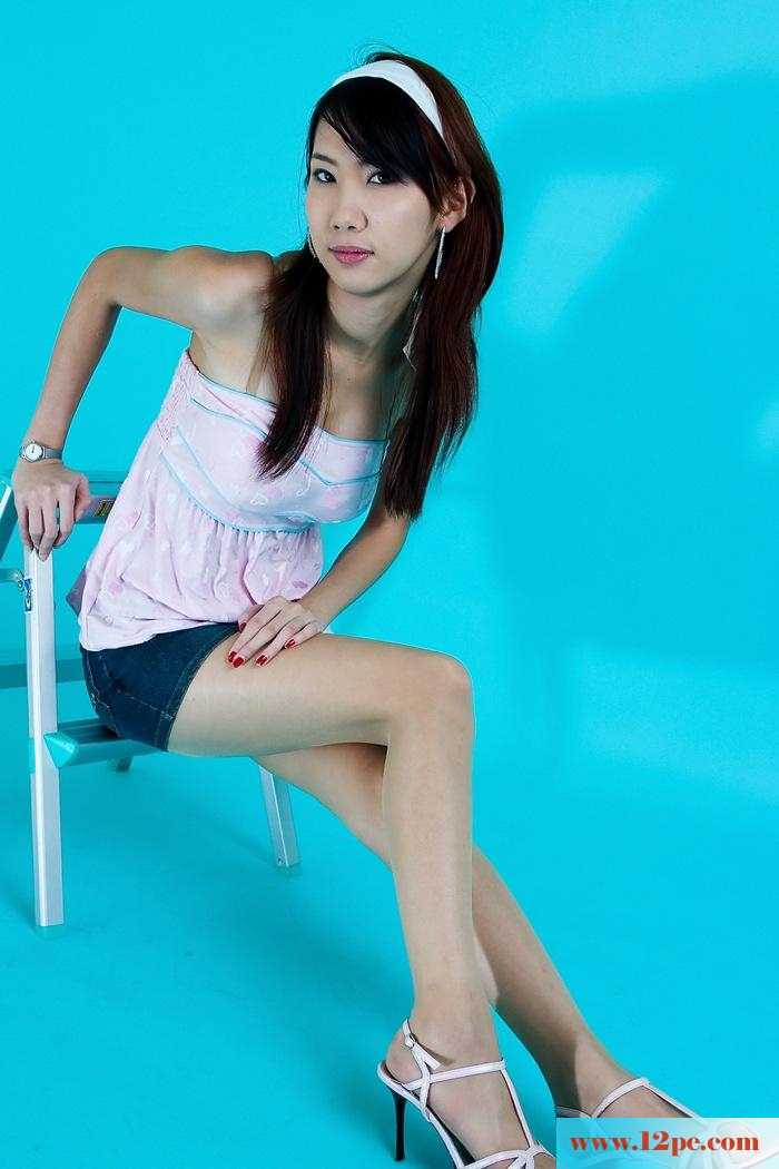 清纯美貌性感短裙包臀迷人大长腿【15P】