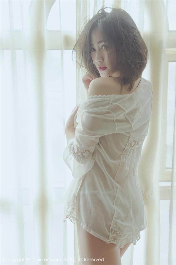 晨間陽光下更顯妹子的溫柔【15P】