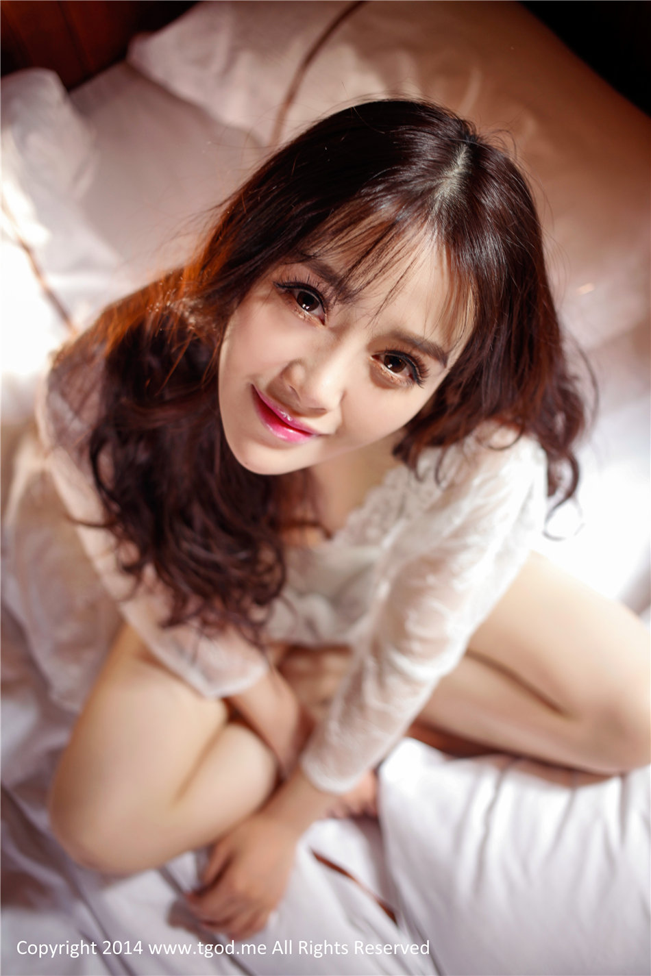 粉唇极品美女蕾丝魅惑【13P】