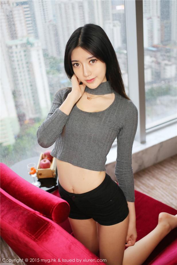 麗質脫俗小小姐室內多樣風情【10P】