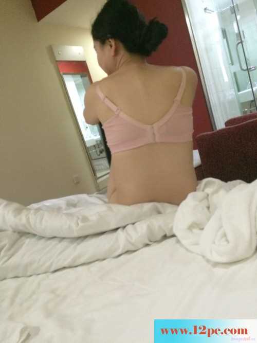 约会人妻炮友［13P］
