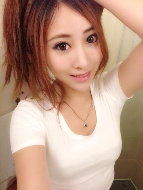 三亚旅游的性感巨乳妹子【14P】