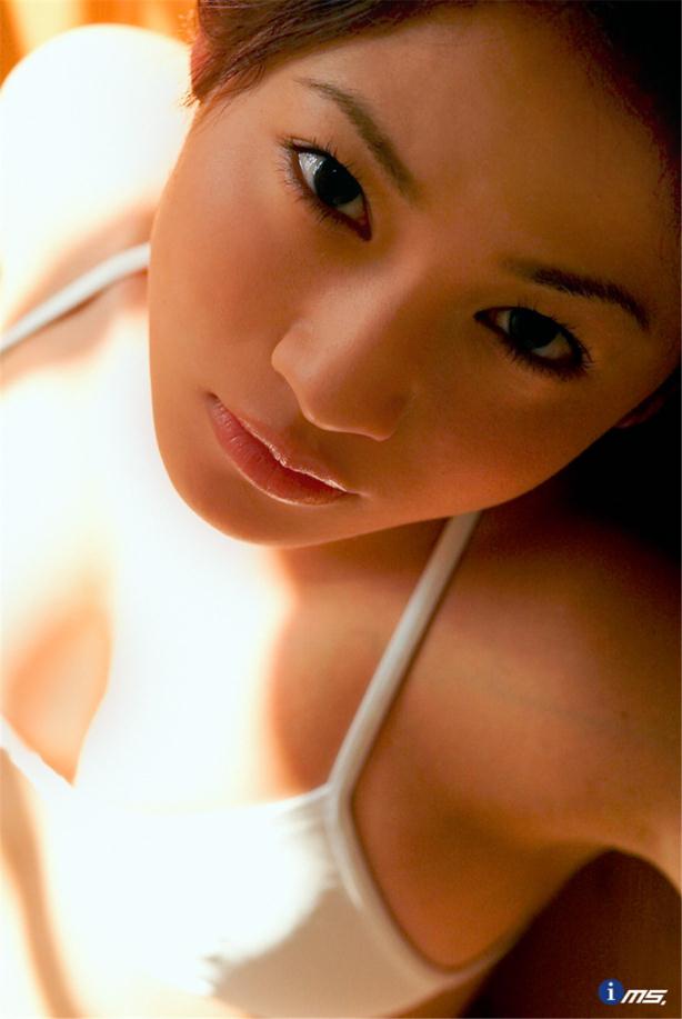 宮美女性感内衣爆乳销魂【10P】