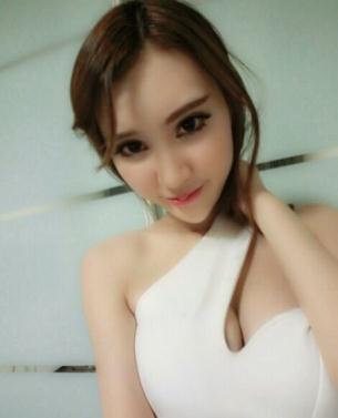 大胆纹身狐眼媚丽美女【13P】