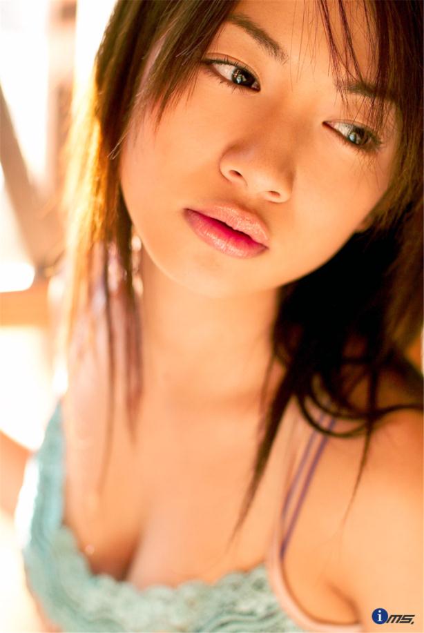 清秀迷人小妹令人魂牵【10P】