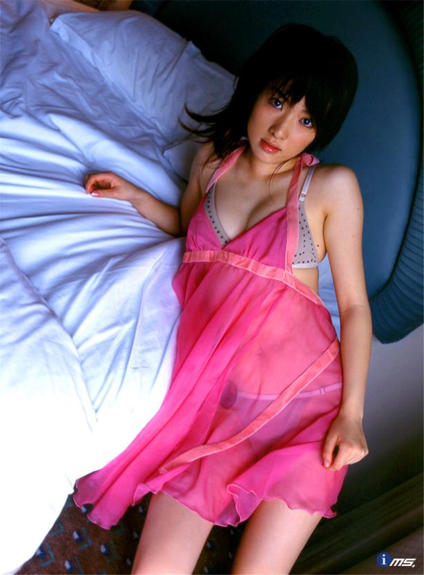 早熟大美妞床间撩人【10P】