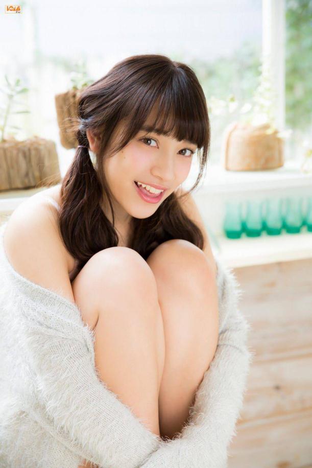 年约双十芳华可爱女子【10P】