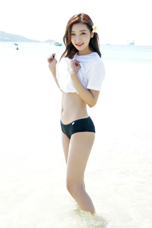 90后娇女子比基尼性感秀【12P】
