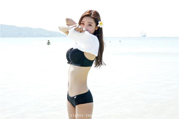 90后娇女子比基尼性感秀【12P】