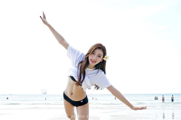 90后娇女子比基尼性感秀【12P】