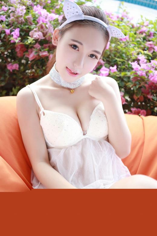白皙玉女郎娇美丰满【10P】
