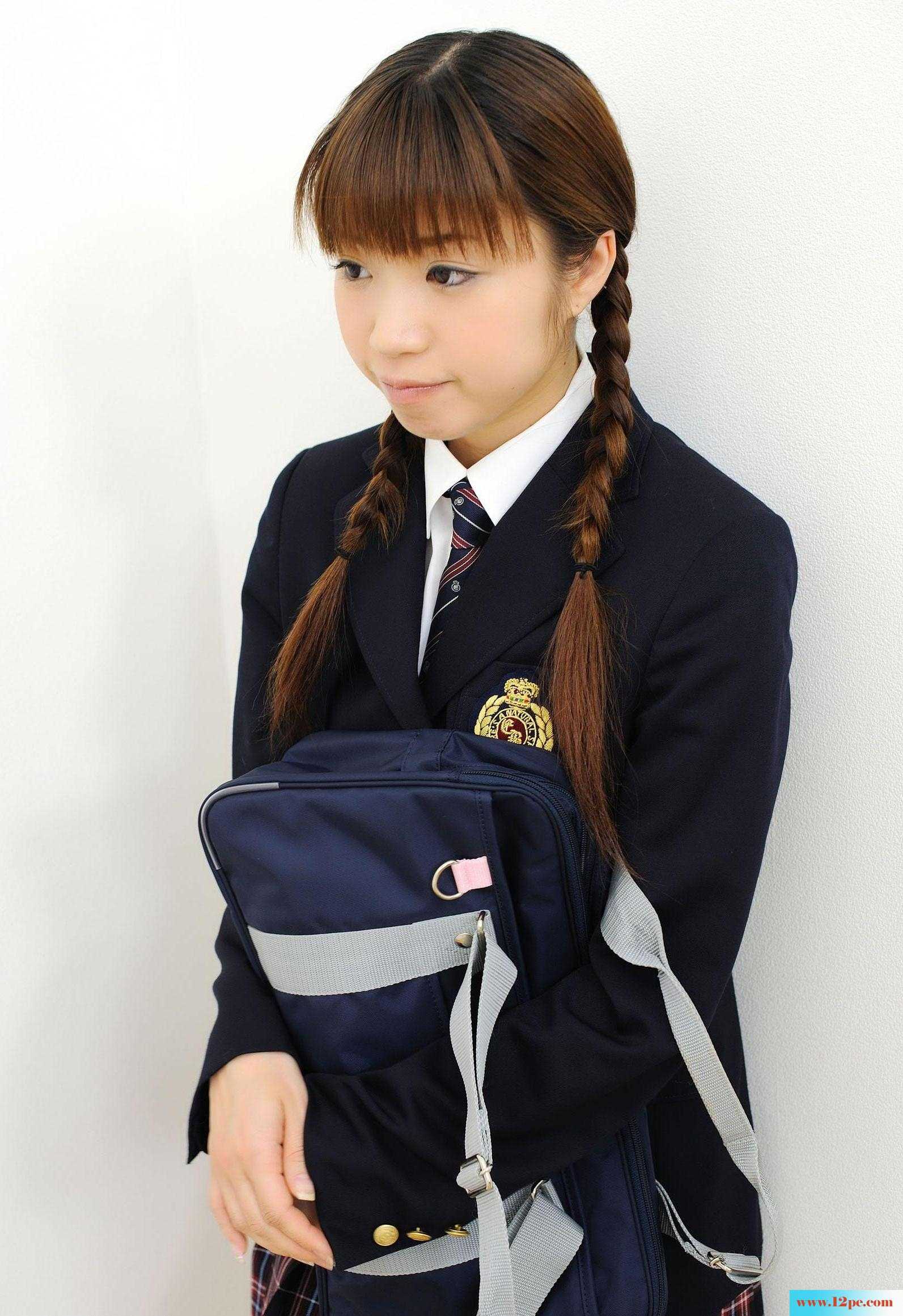 岛国的学生妹制服让人就有冲动-【55P】