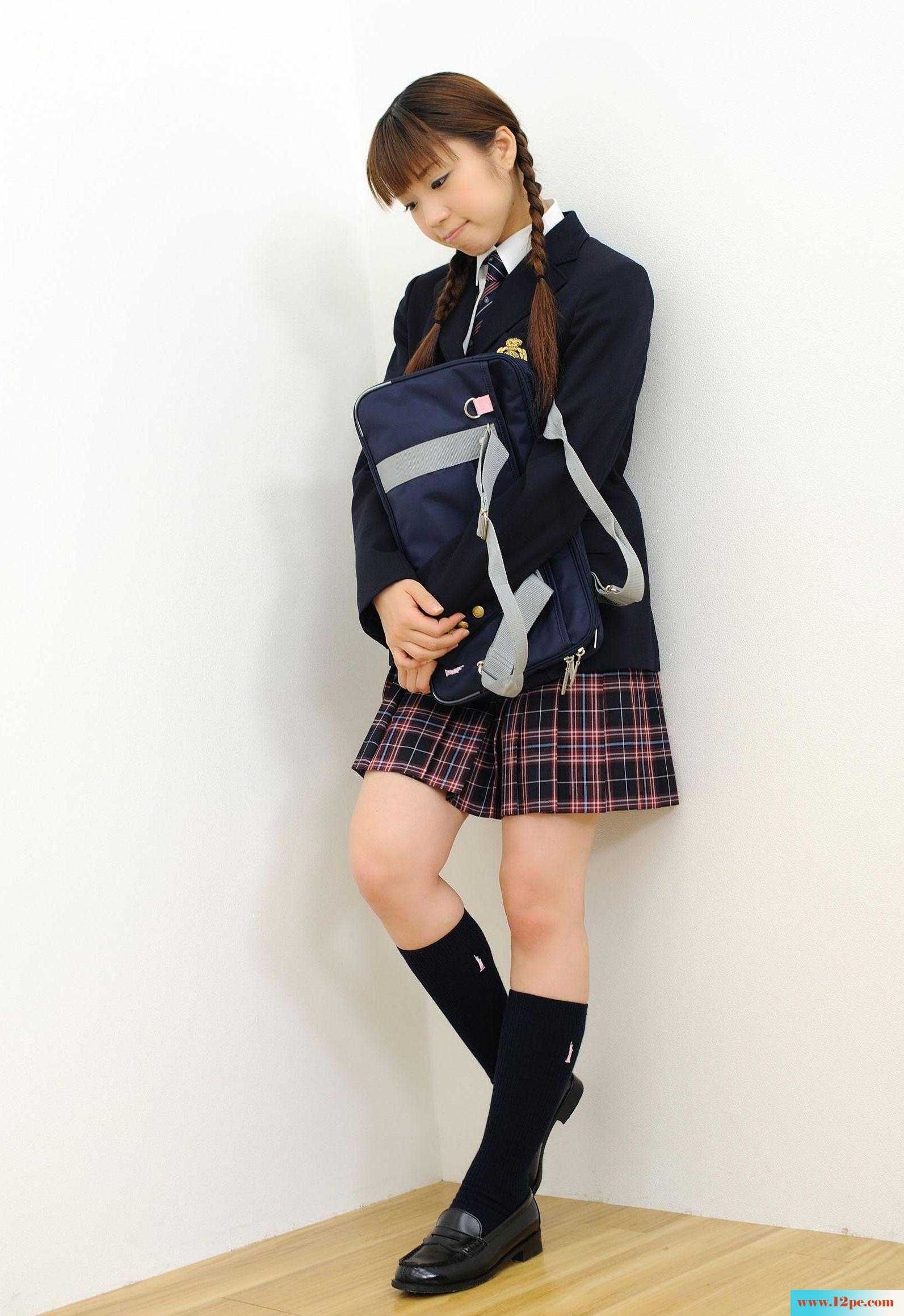 岛国的学生妹制服让人就有冲动-【55P】