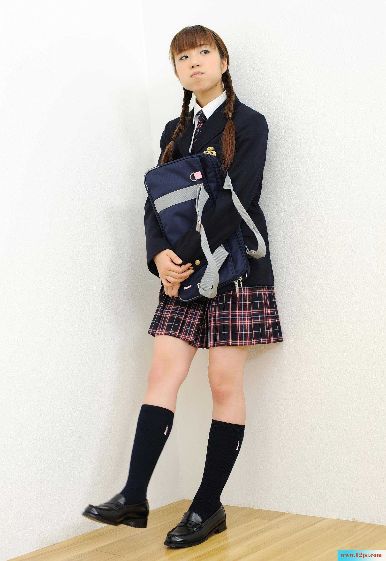 岛国的学生妹制服让人就有冲动-【55P】