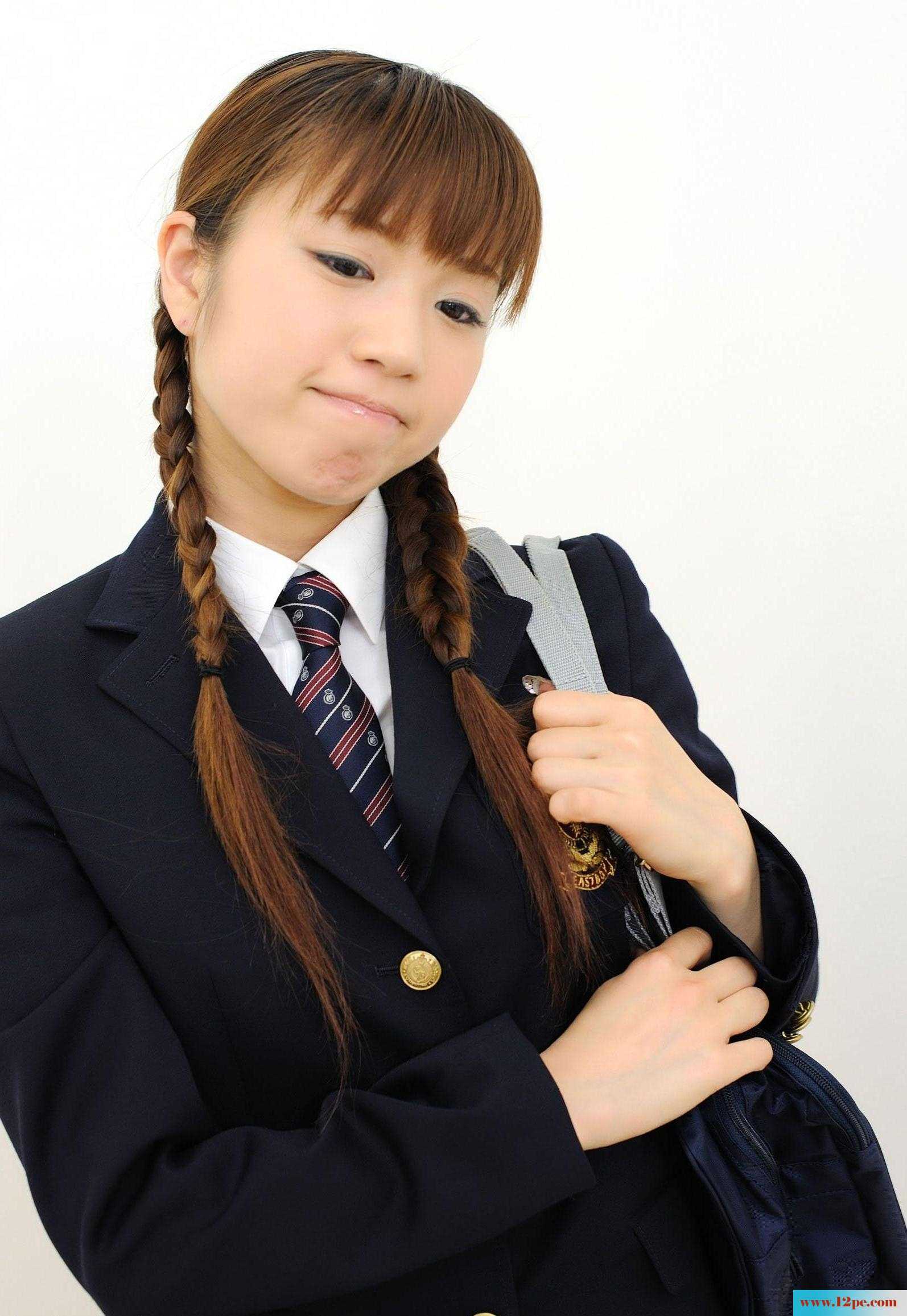 岛国的学生妹制服让人就有冲动-【55P】