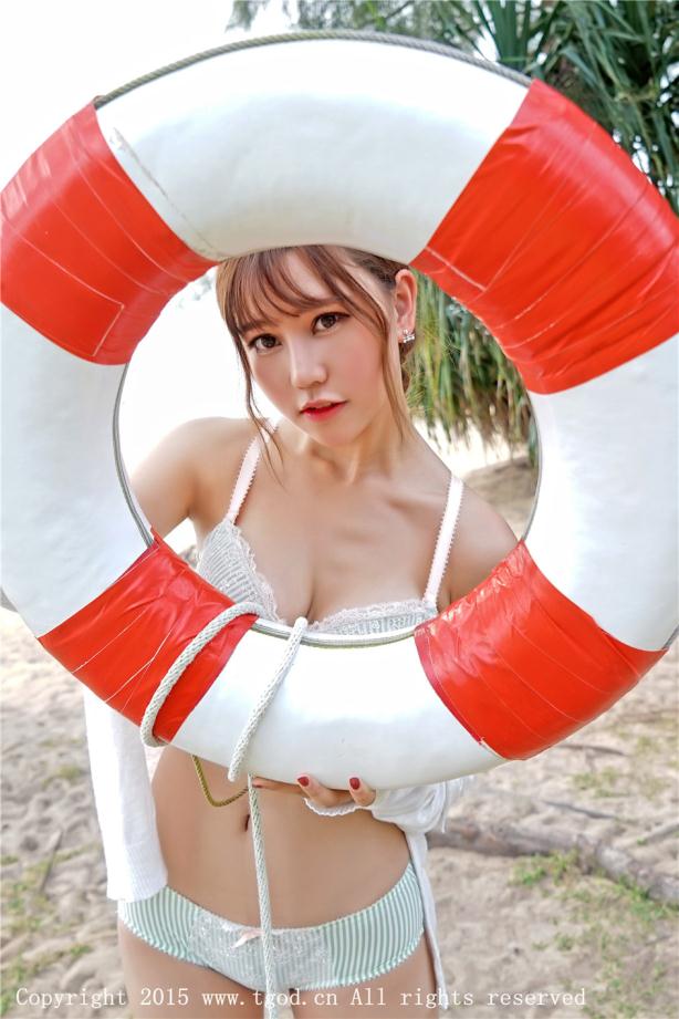 海边热辣楚楚动人窈窕身材美女【12P】
