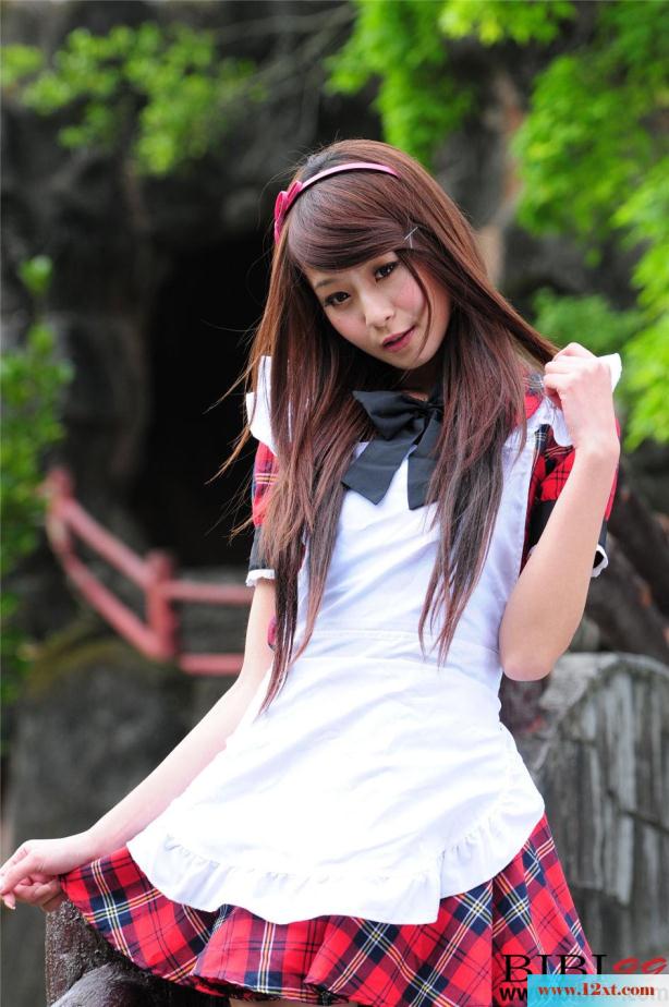 美美的女仆的户外美拍诱惑-【20P】
