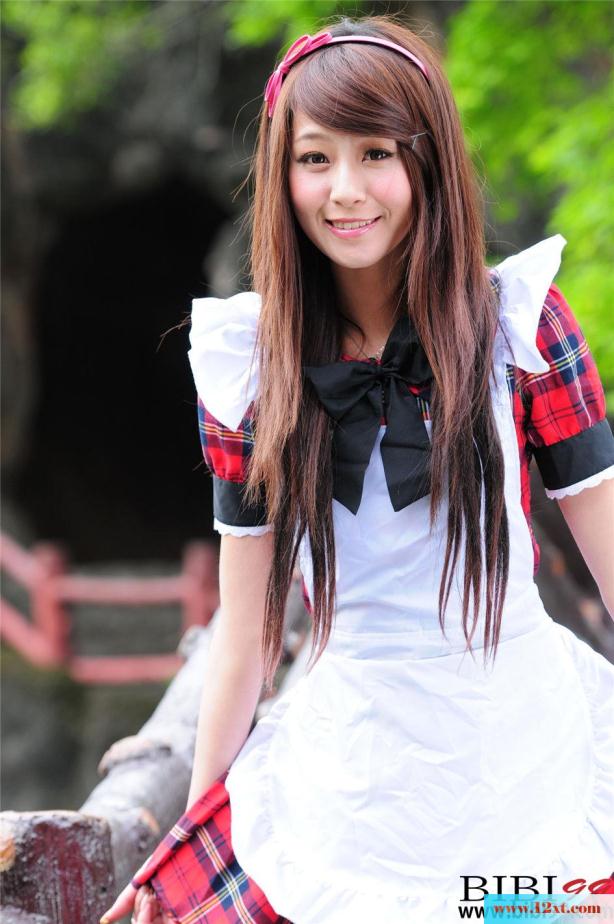 美美的女仆的户外美拍诱惑-【20P】