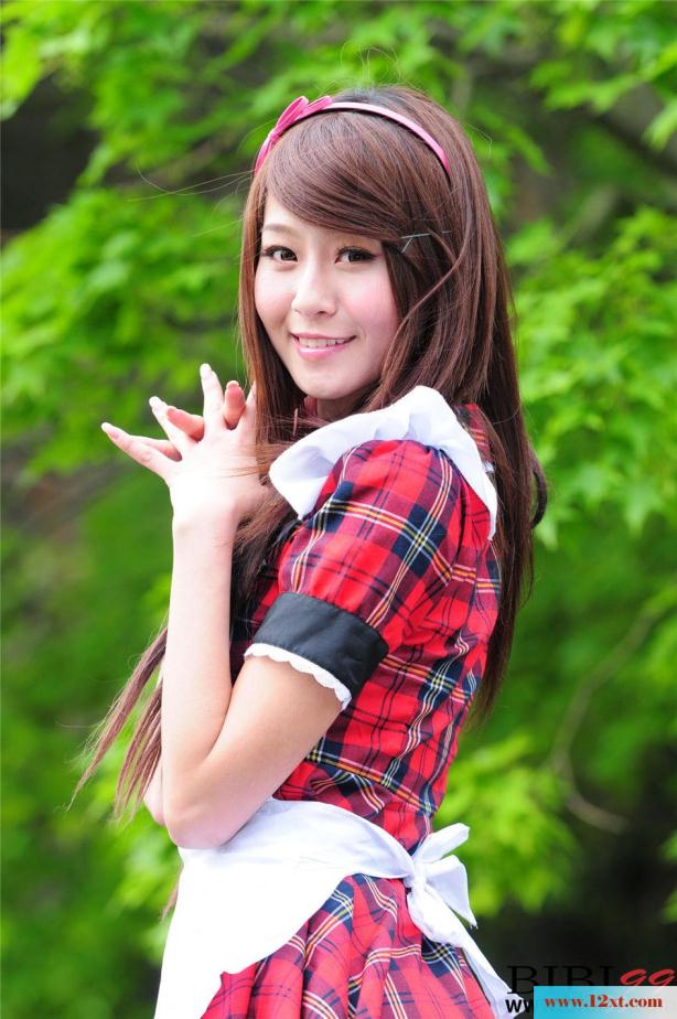 美美的女仆的户外美拍诱惑-【20P】