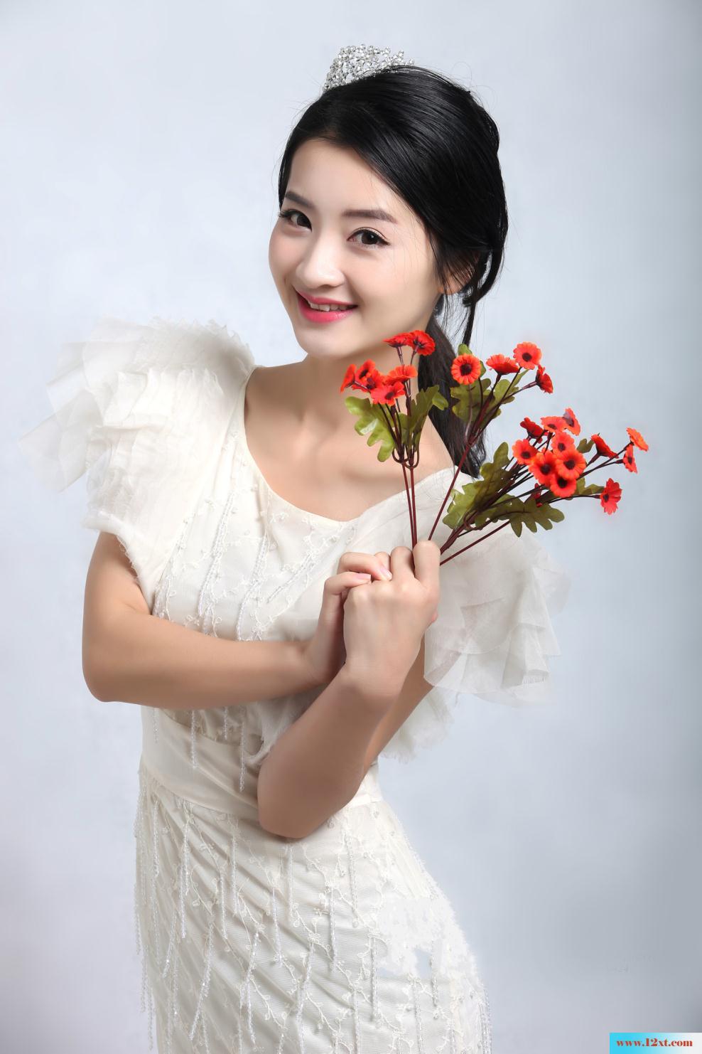 清纯可爱的甜美小公主-【19P】