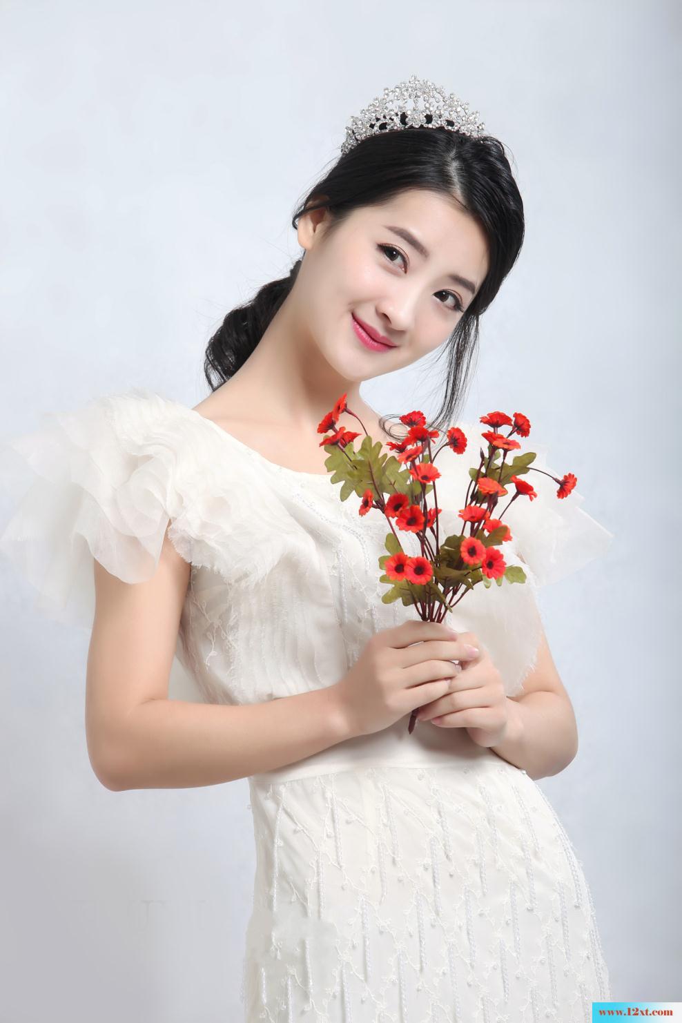 清纯可爱的甜美小公主-【19P】